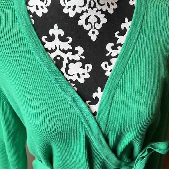 Cabi Cocktail Cardigan (style 6244) - Picture 5 of 13